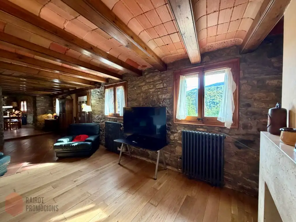 Haus 159 m² in Vilallonga de Ter