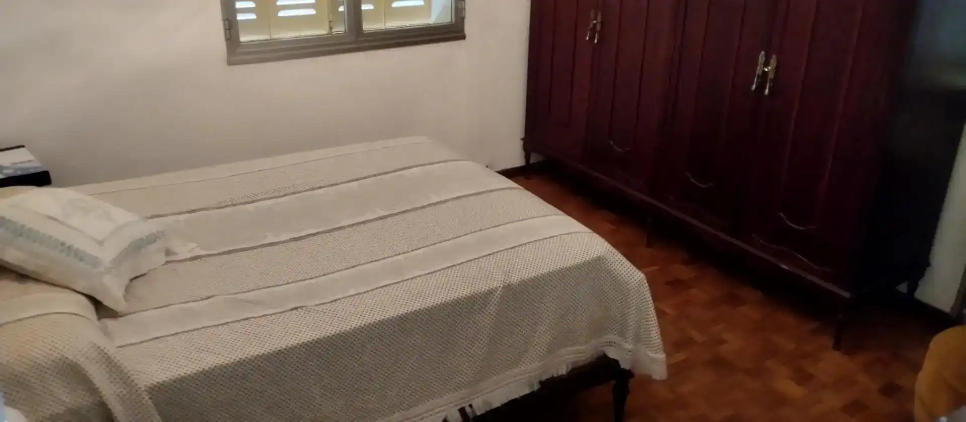 Habitación 180 m², Ourense