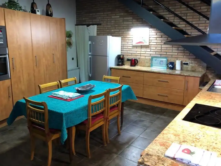 Casa de 200 m² en Alàs i Cerc