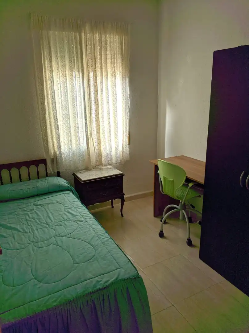 Zimmer 110 m², Toledo