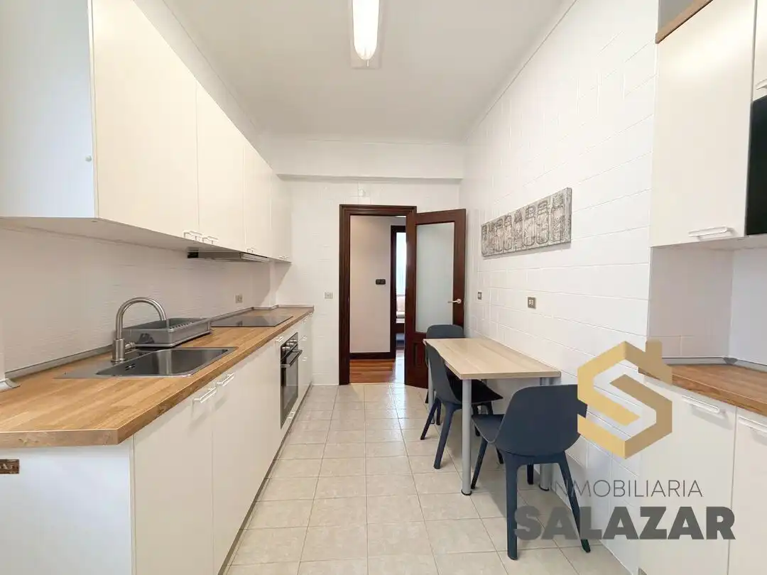 Piso de 85 m² en Bilbao