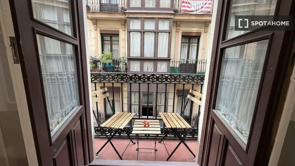 Habitación 83 m², Bilbao