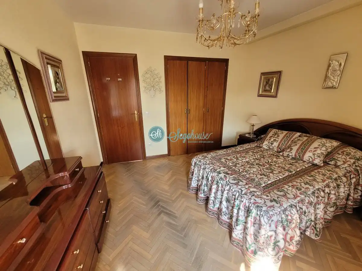 Piso de 93 m² en Segovia