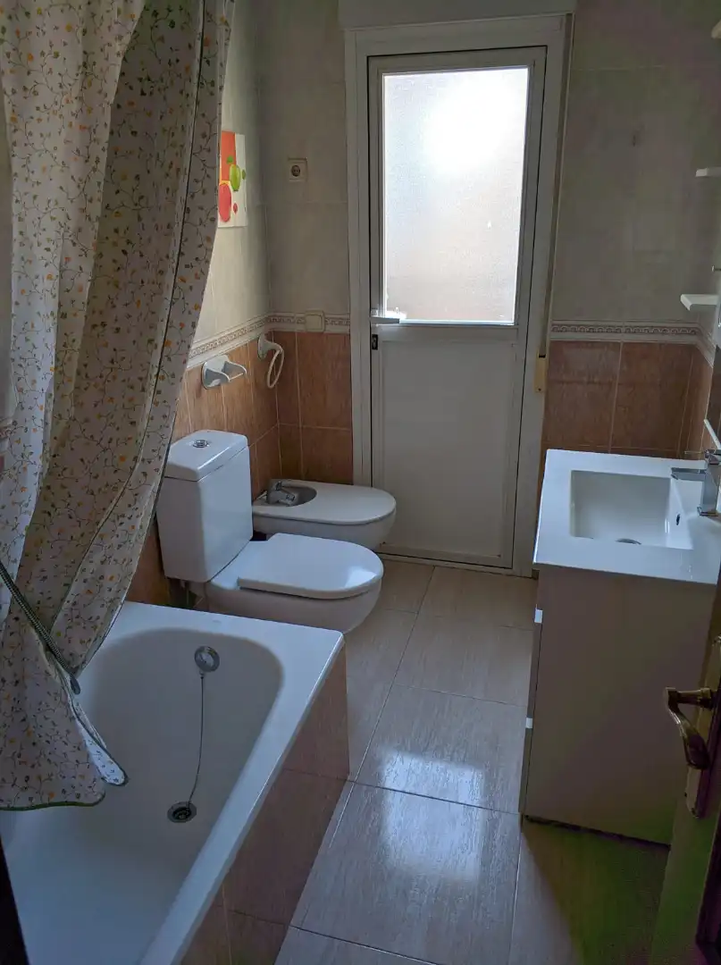 Zimmer 110 m², Toledo