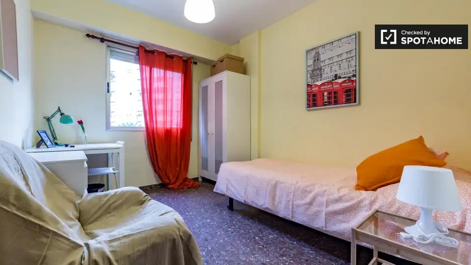 Habitación 90 m², Valencia