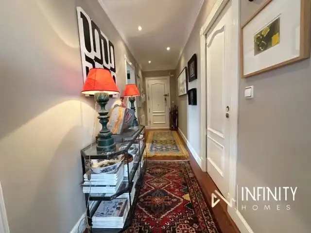 Piso de 95 m² en Bilbao
