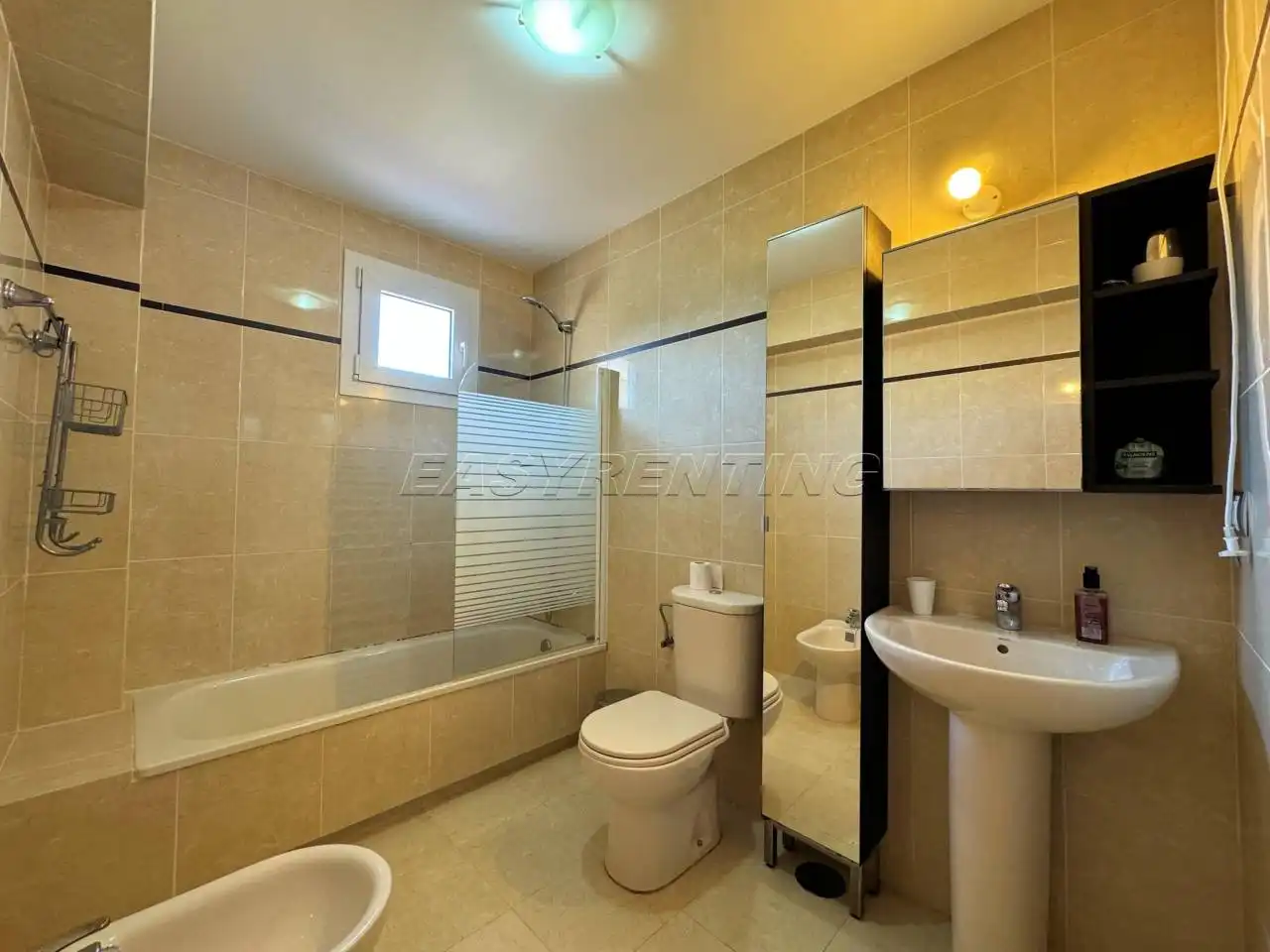 Haus 184 m² in La Línea de la Concepción