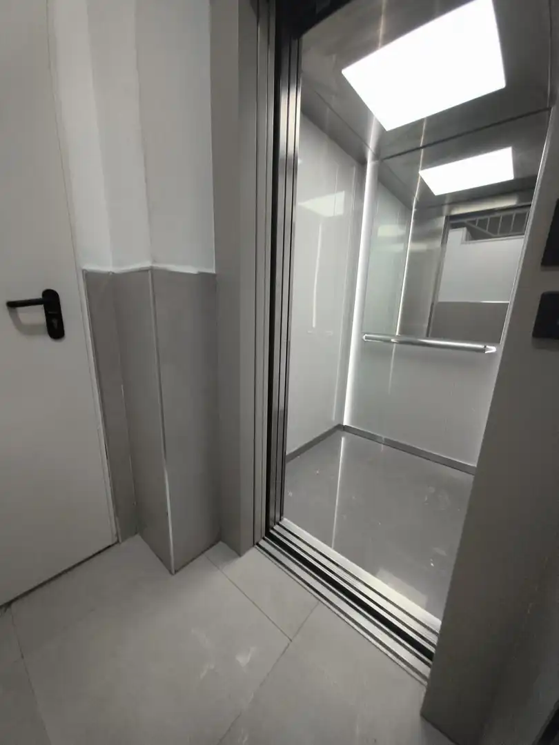 Piso de 90 m² en Granada