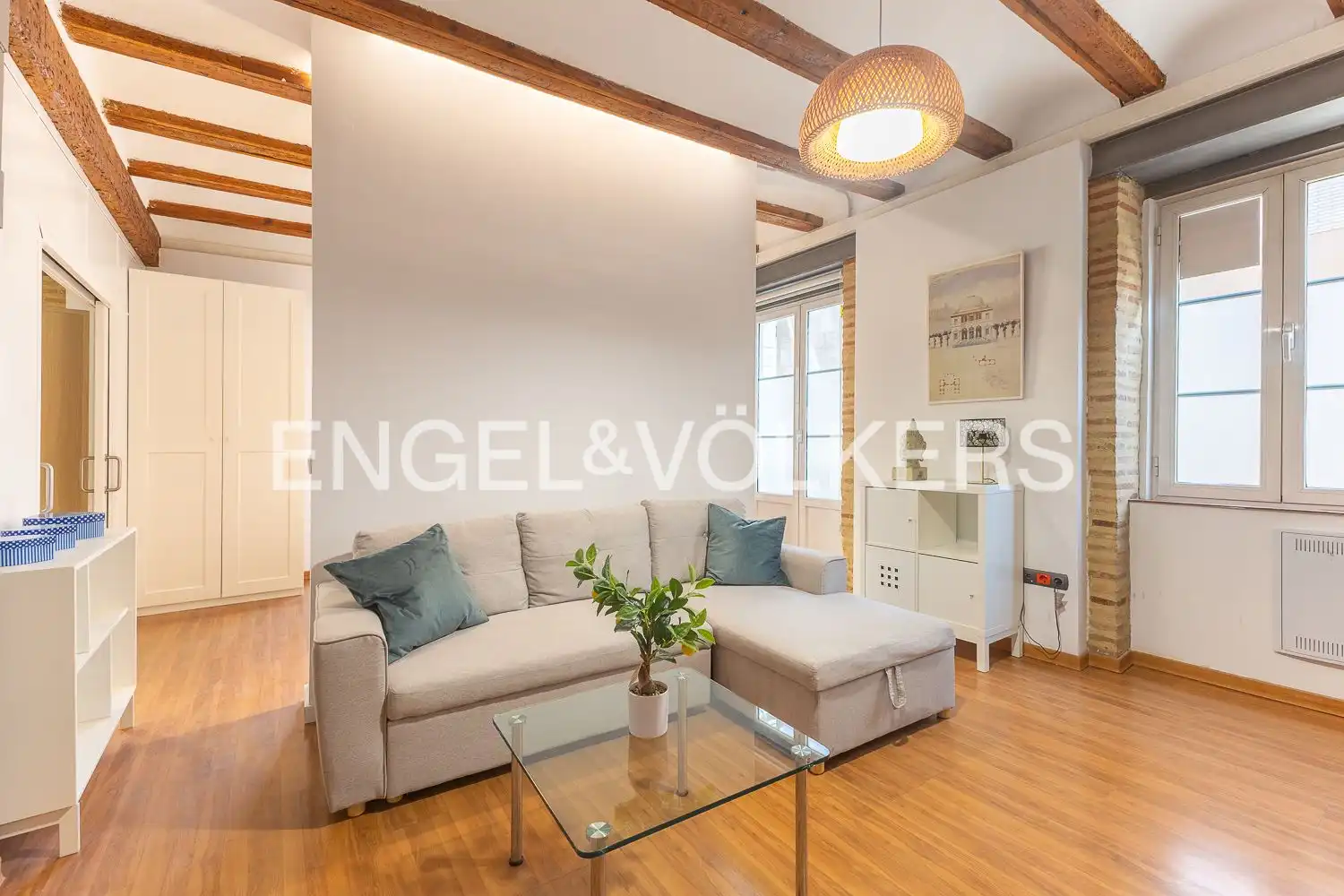 Wohnung 75 m² in Valencia