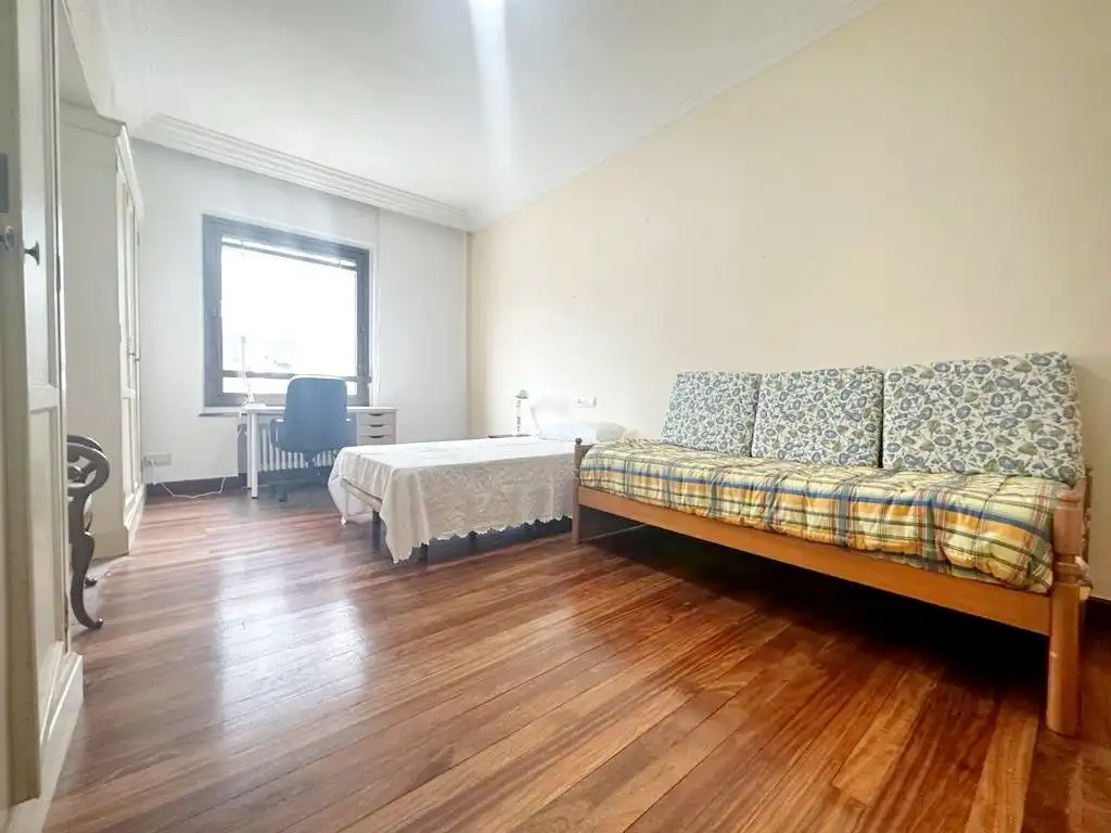 Wohnung 210 m² in Bilbao