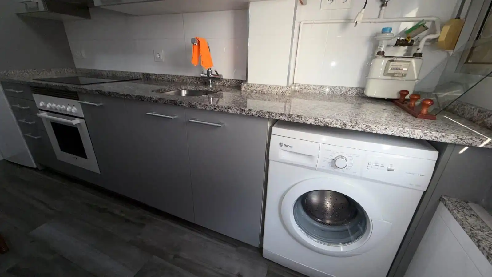 Habitación 62 m², Ourense