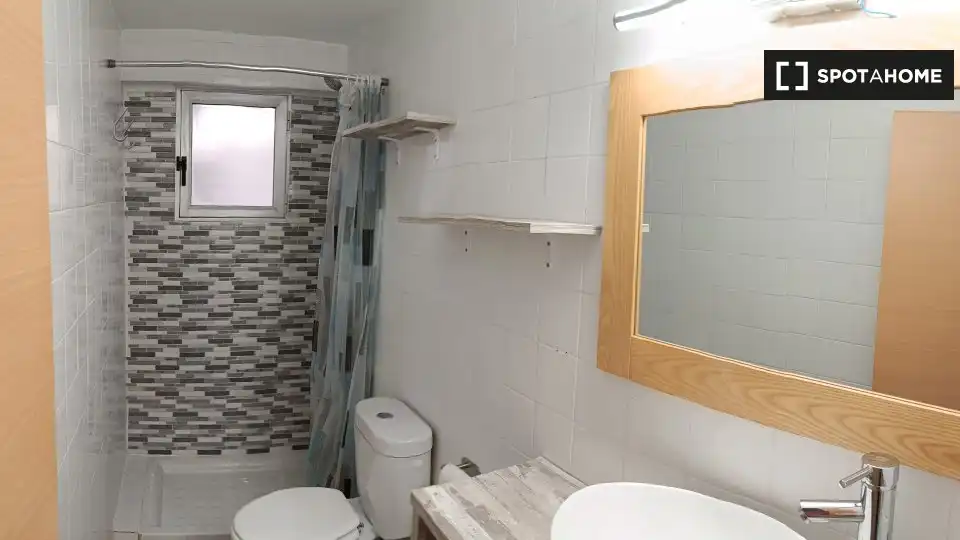 Habitación 78 m², Almería