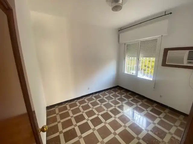 Piso de 100 m² en Sevilla