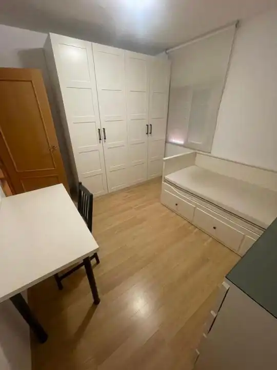 Piso de 80 m² en Granada