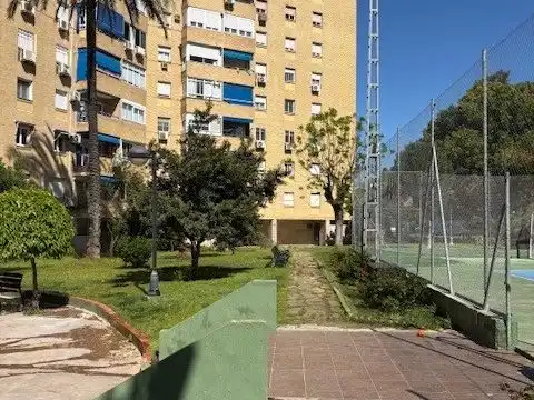Habitación 200 m², Tomares