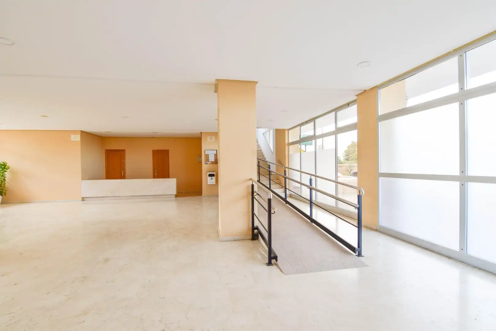 Piso de 68 m² en Puebla de Farnáls