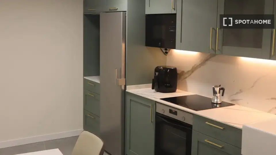 Habitación 121 m², Salamanca