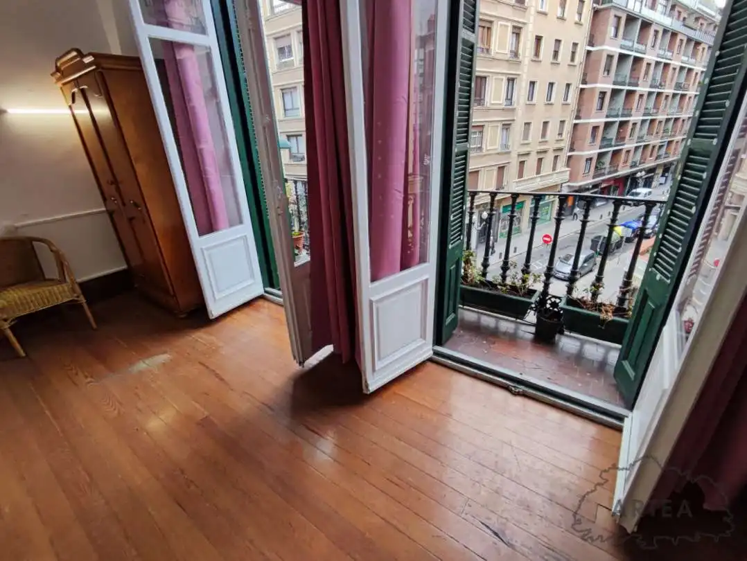 Pis de 210 m² a Bilbao