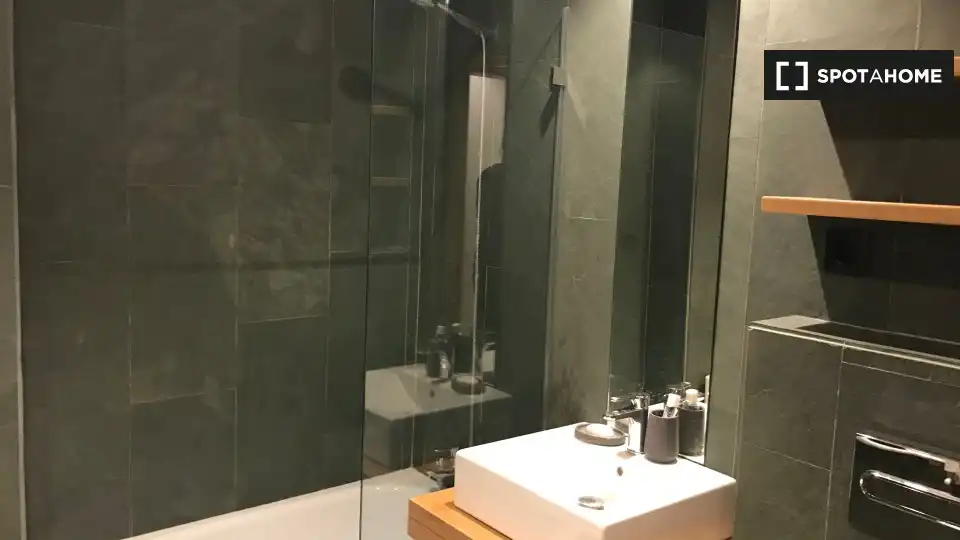 Habitación 127 m², Bilbao