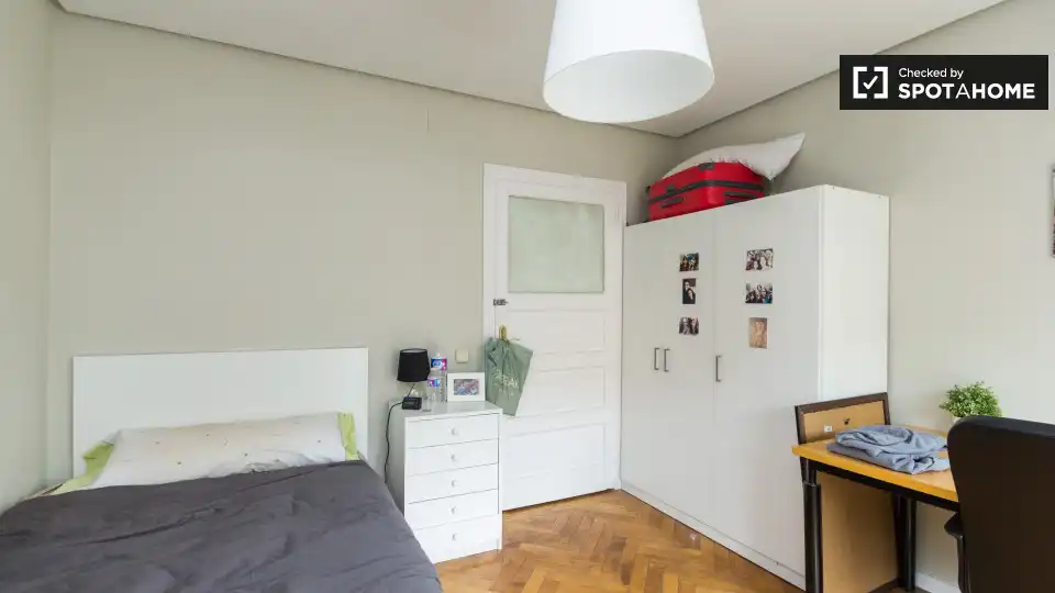 Habitació de lloguer, Madrid