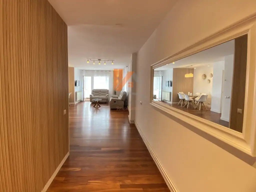 Piso de 117 m² en Santiago de Compostela