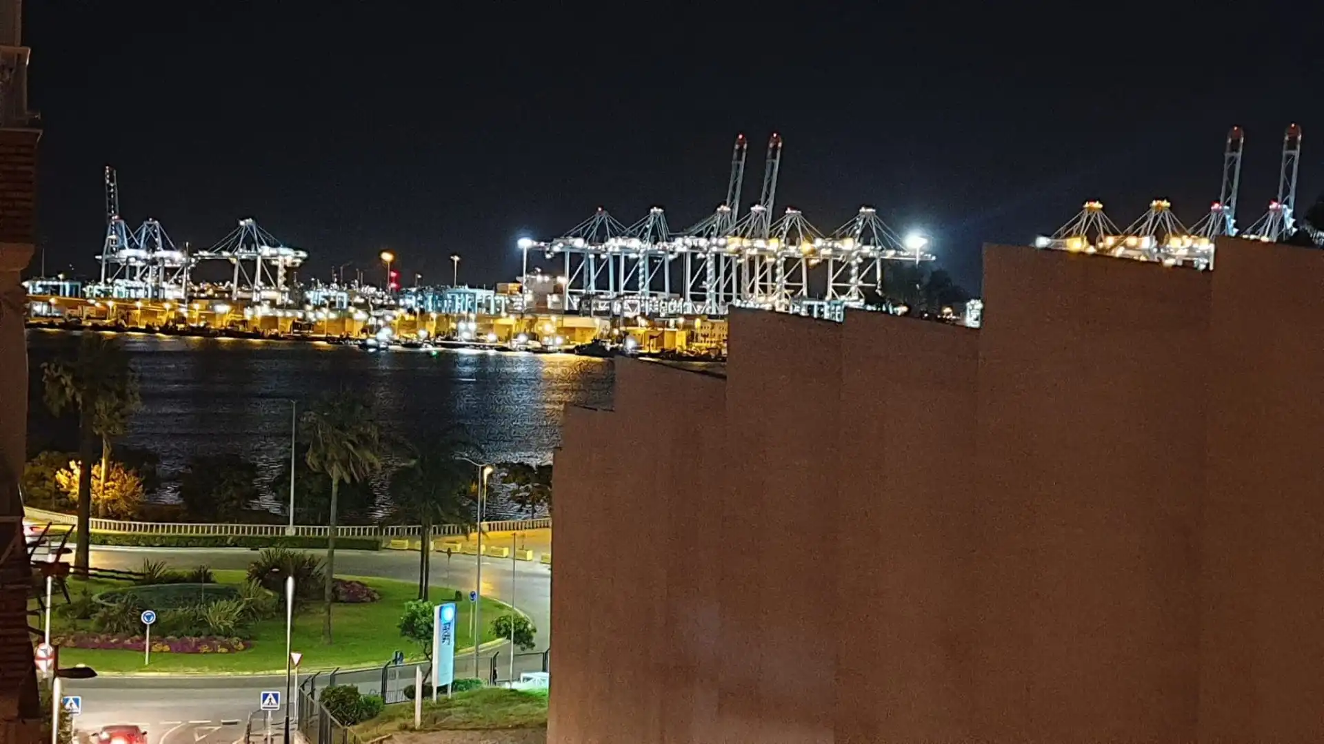 Appartamento 100 m² a Algeciras