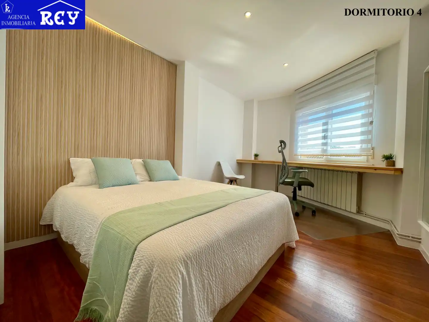 Pis de 106 m² a Santiago de Compostel·la