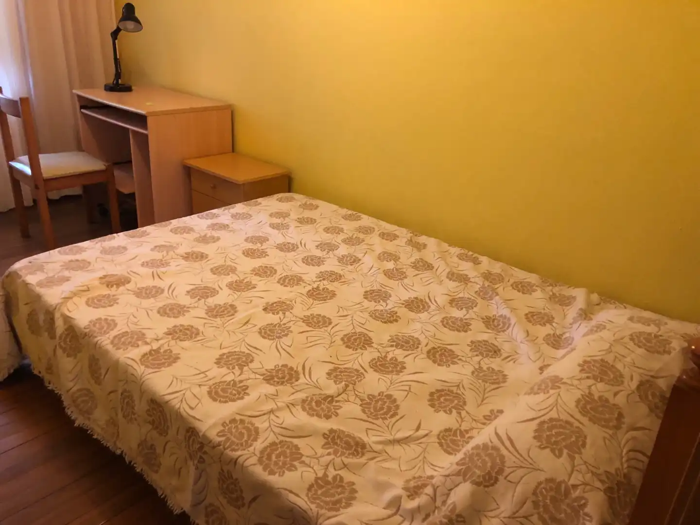 Piso de 90 m² en Santiago de Compostela