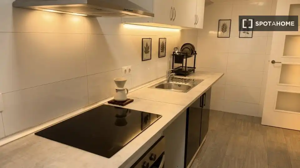 Habitación 100 m², Valencia