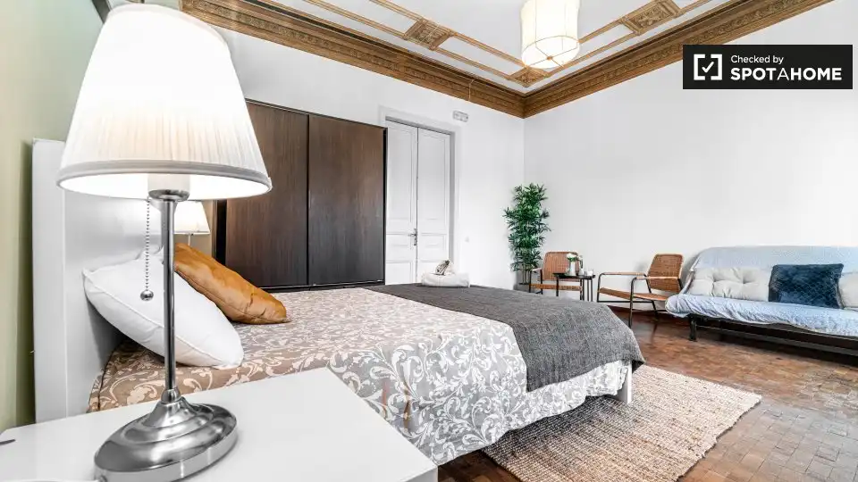 Habitación 150 m², Barcelona