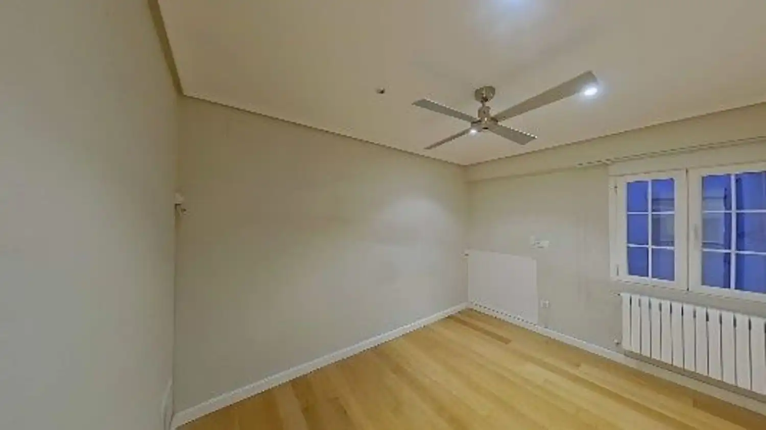 Piso de 140 m² en Zaragoza