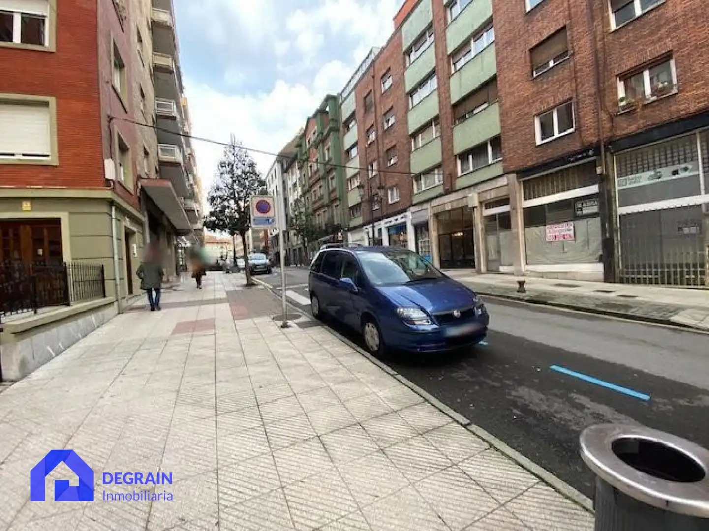 Piso de 81 m² en Oviedo