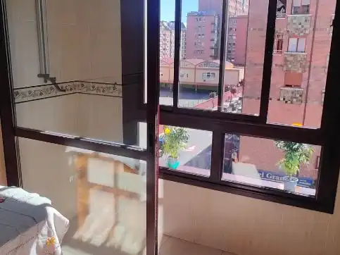 Piso de 82 m² en Oviedo