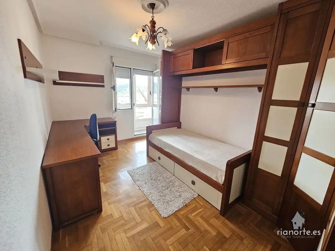 Wohnung 92 m² in Avilés