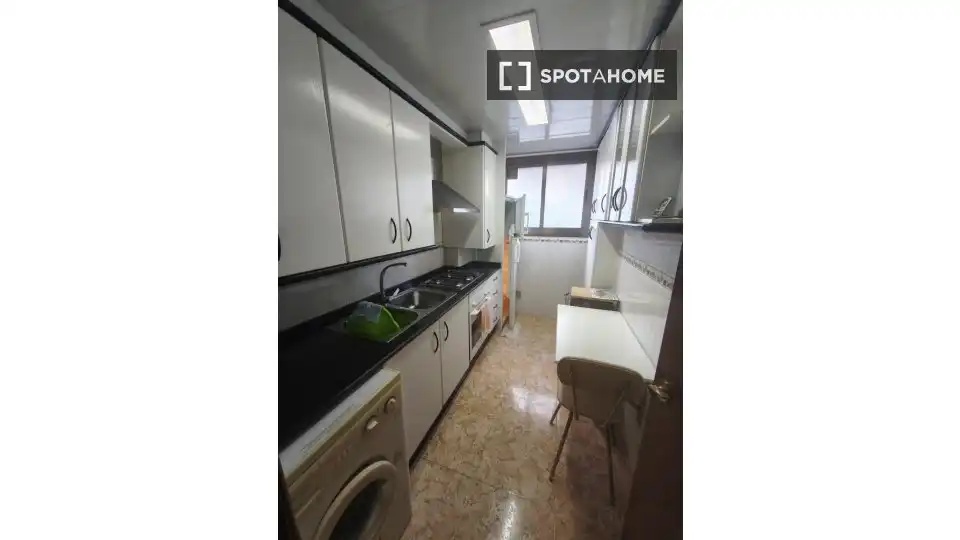 Quarto para alugar, Montcada i Reixac