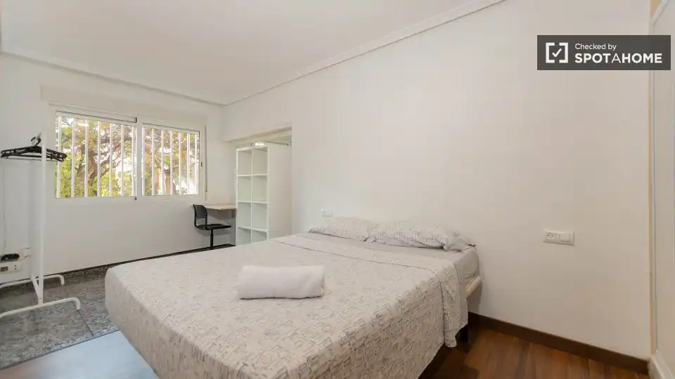 Habitación 80 m², Valencia