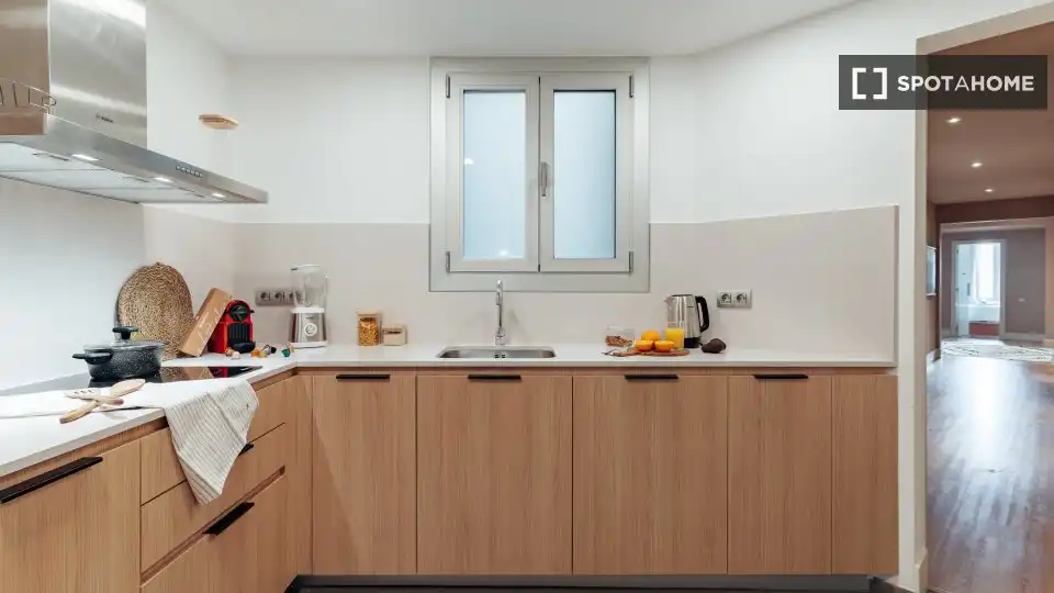 Habitación 208 m², Barcelona