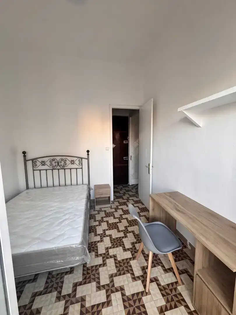 Habitación 210 m², Melilla