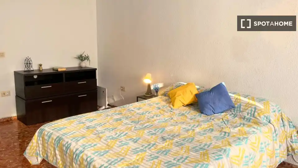 Habitació de lloguer, Montcada