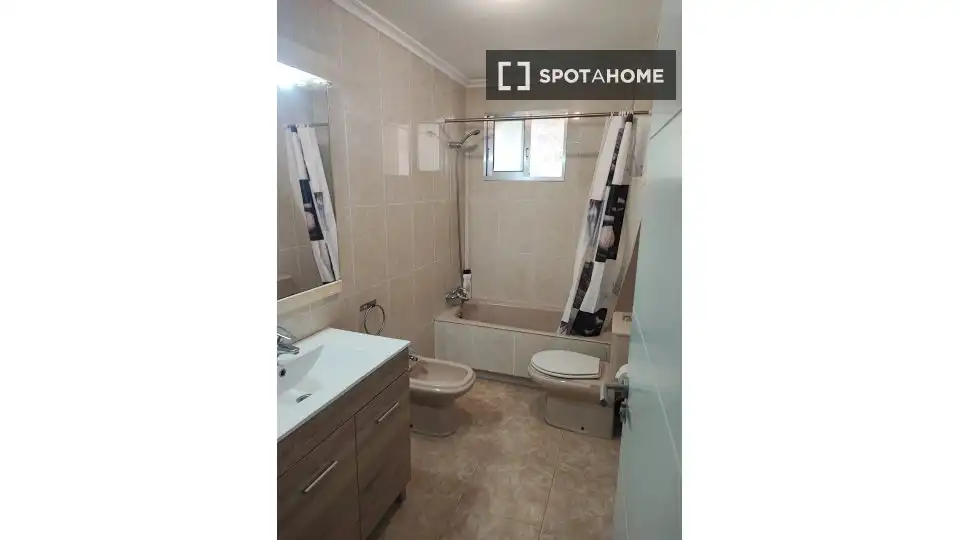 Habitación 104 m², Santander