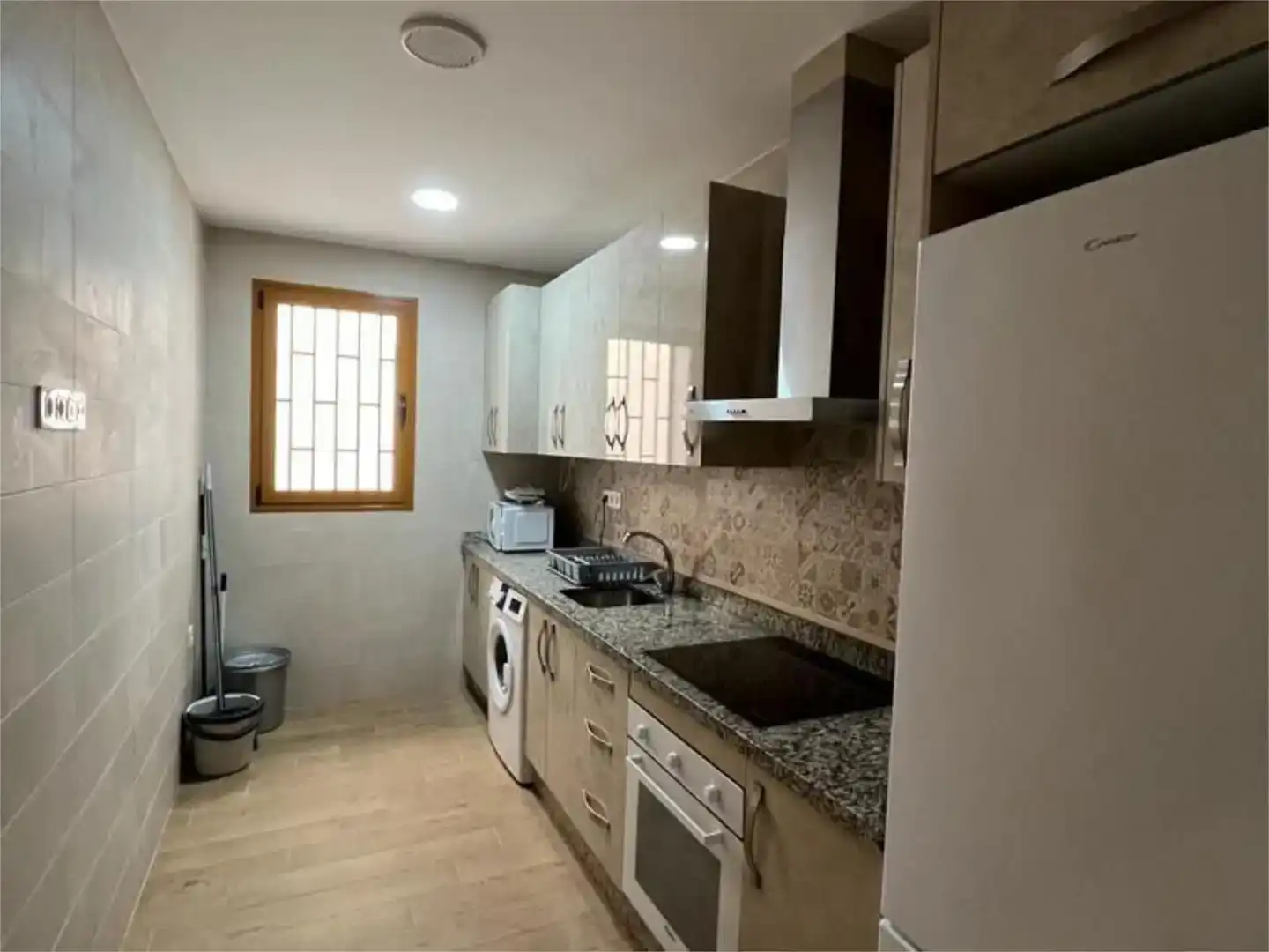Piso de 100 m² en Melilla
