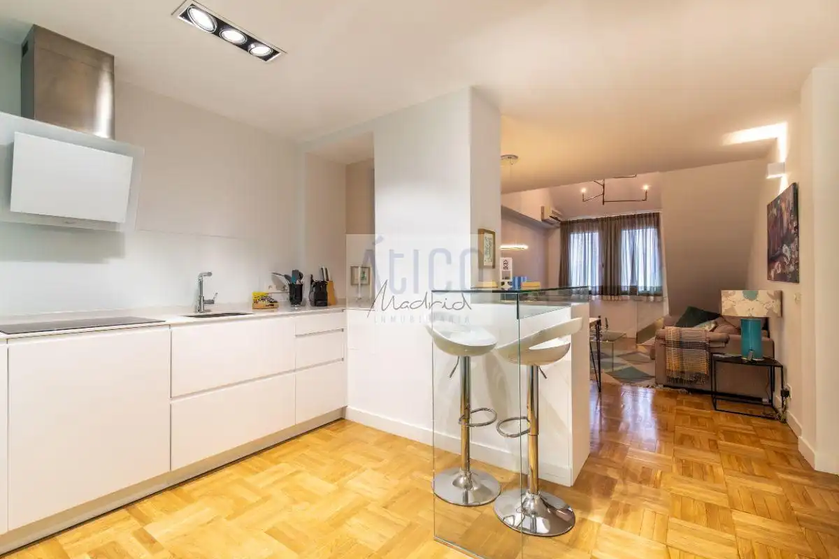 Flat 80 m² in Madrid