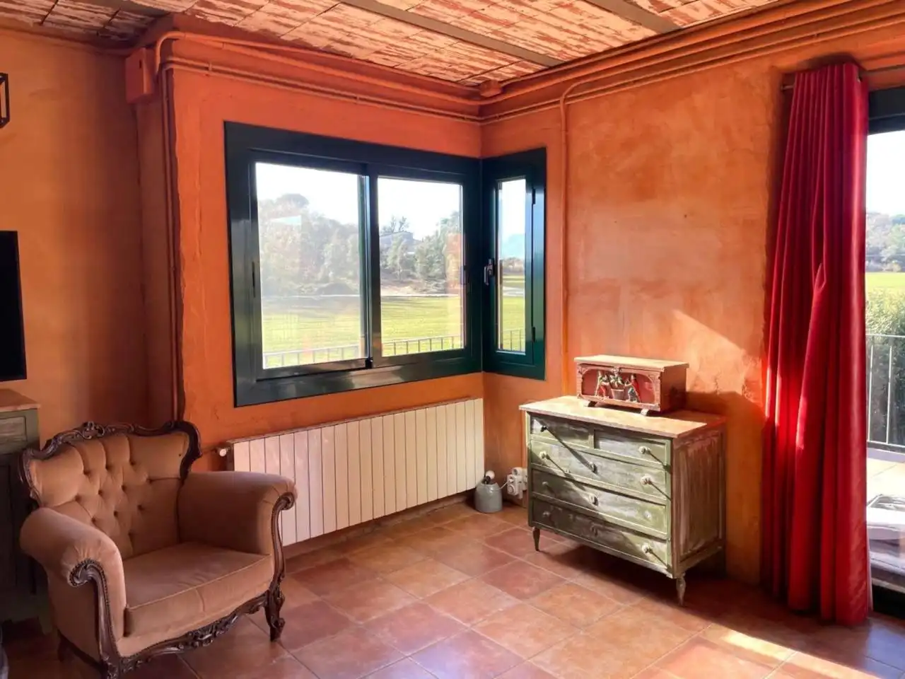 Casa de 950 m² en Aiguaviva