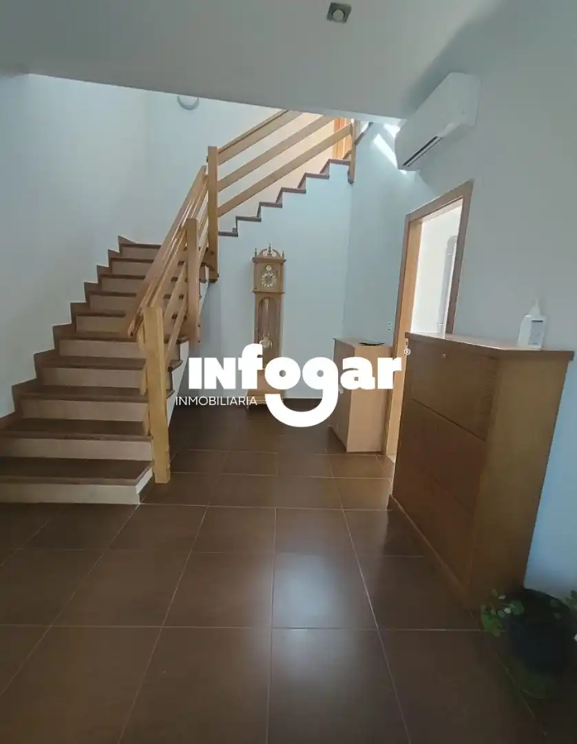 Piso de 268 m² en A Guarda