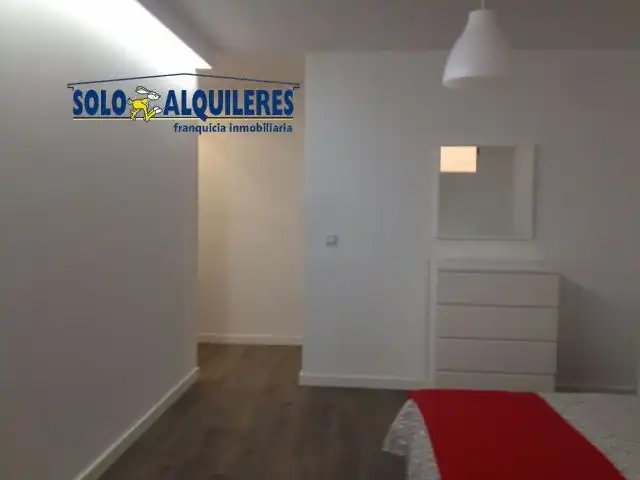 Piso de 65 m² en Granada
