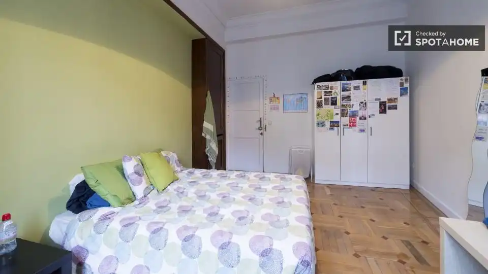 Habitación 150 m², Madrid