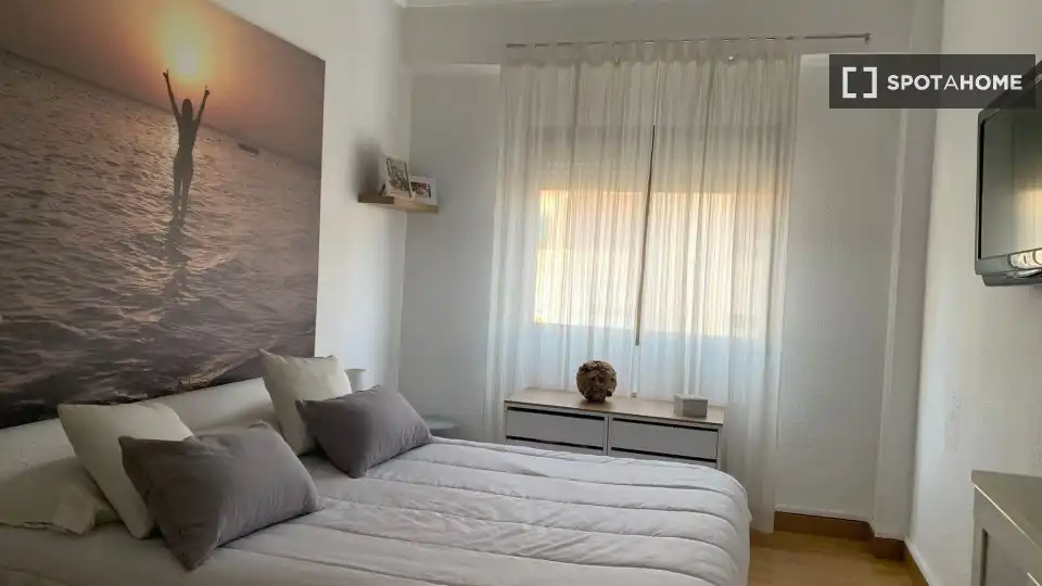 Habitación 98 m², Alicante