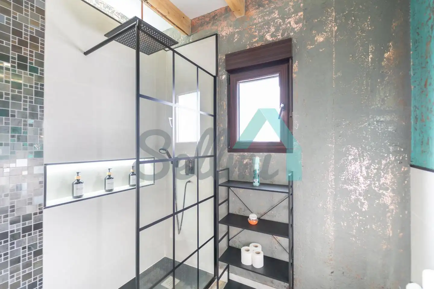 Piso de 200 m² en Mieres