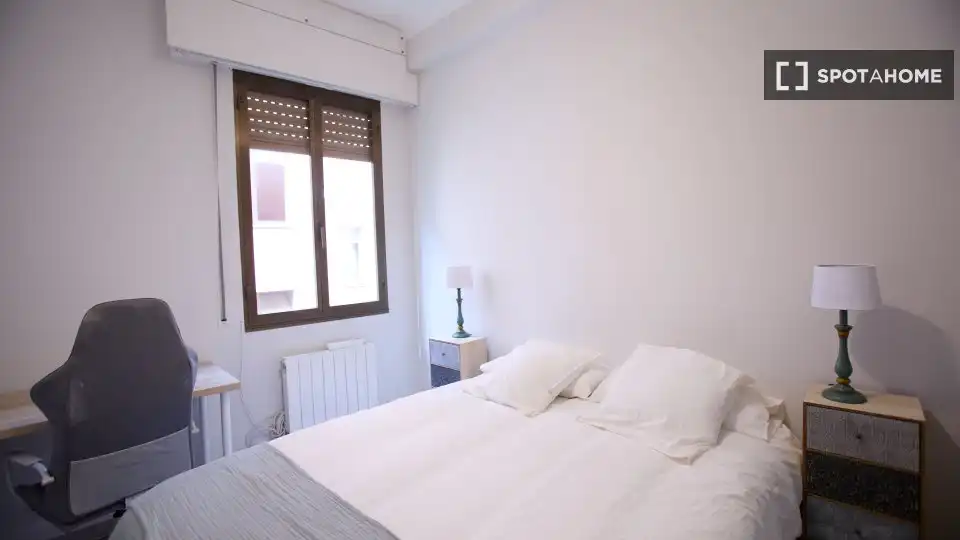 Habitación 81 m², Bilbao