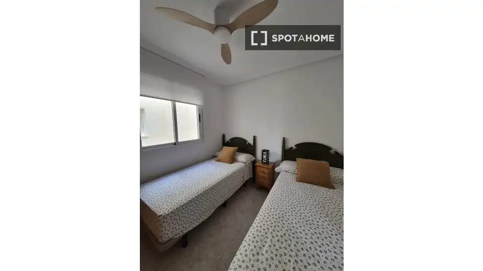 Habitación 81 m², Santa Pola